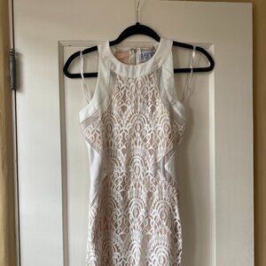 White lace dress - Xenia - size 2